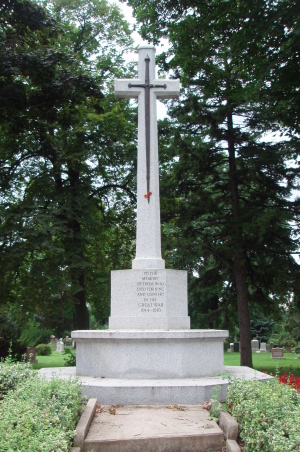 Hamilton Cemetery, Memorial Cross