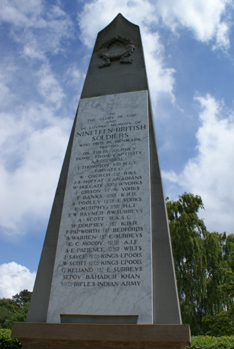 Copenhagen Western Cemetery, Memorial Obelisk