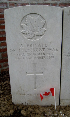An Unknown Soldier of The RCR, buried at Crest Cemetery