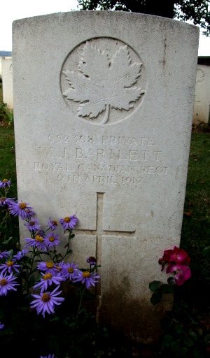 CWGC headstone for Pte William Bartlett