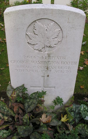 CWGC headstone for Pte George Booth