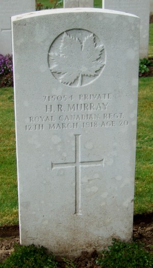 CWGC headstone for Pte Howard Murray