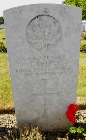 CWGC headstone for Pte Jules Ketels.