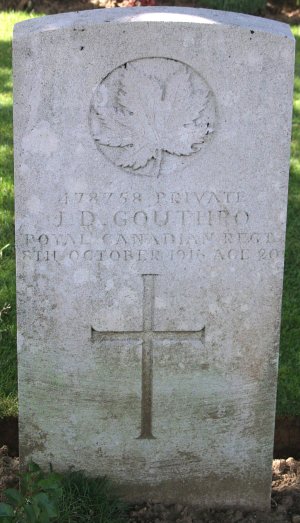 CWGC headstone for Pte Jerome Gauthro.