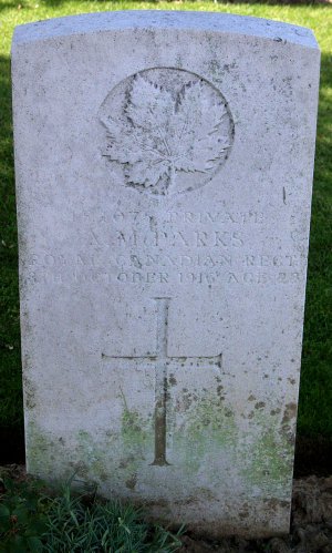 CWGC headstone for Pte Alvin Parks.
