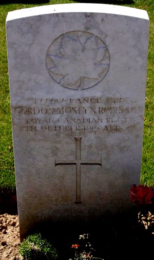 CWGC headstone for L-Cpl. Gordon Robinson.