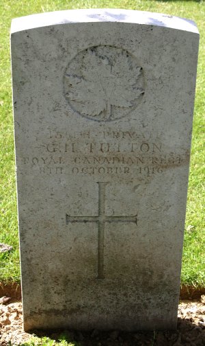 CWGC headstone for Pte Georger Tutton.